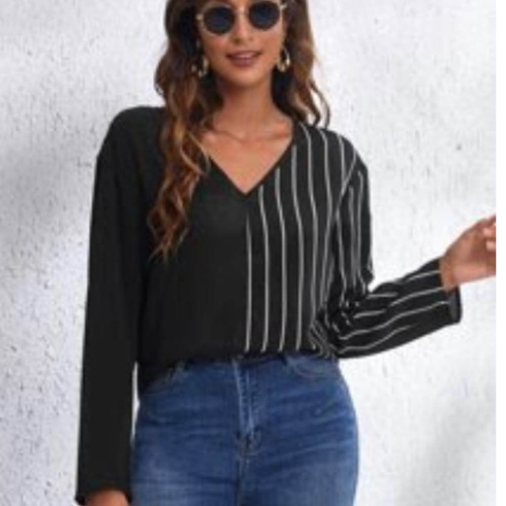 long sleeve v neck drop shoulder striped panel top